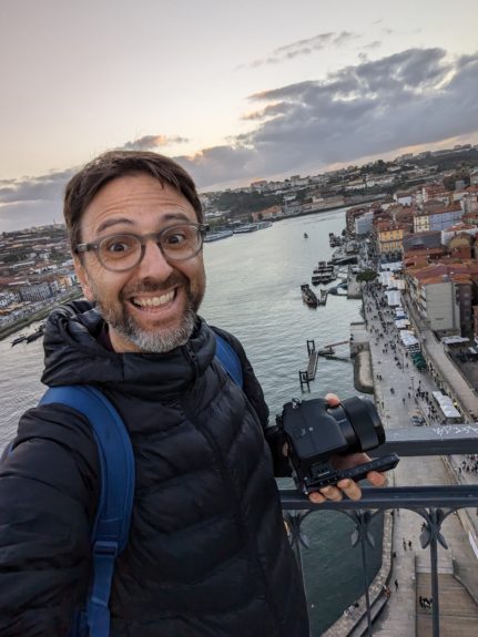 Siempre hay un chileno