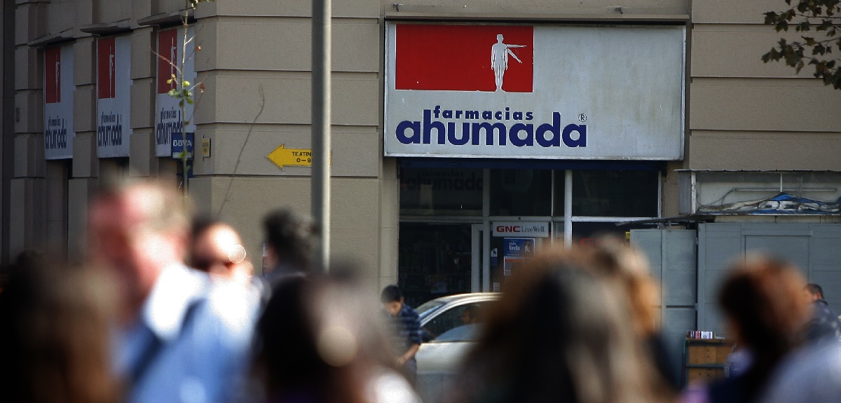 Anuncian venta de Farmacias Ahumada: cadena fue adquirida por consorcio liderado por LarrainVial