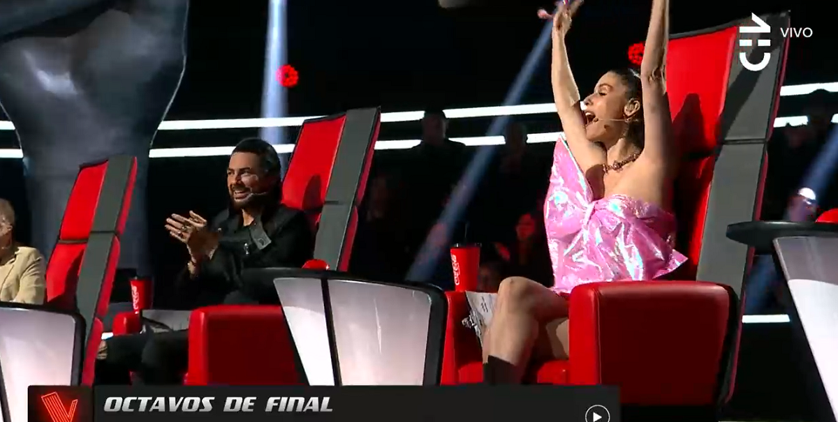 Fran Valenzuela provocó reacciones divididas con llamativo vestuario en The Voice: 