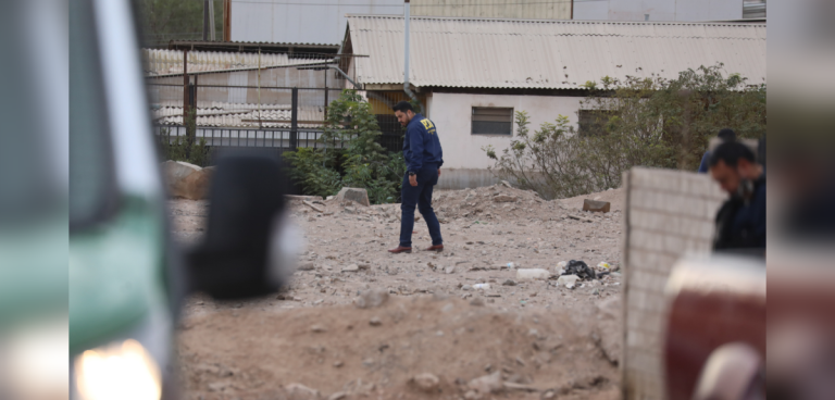 Hallan restos humanos en campamento de Puente Alto en medio de investigación por homicidio
