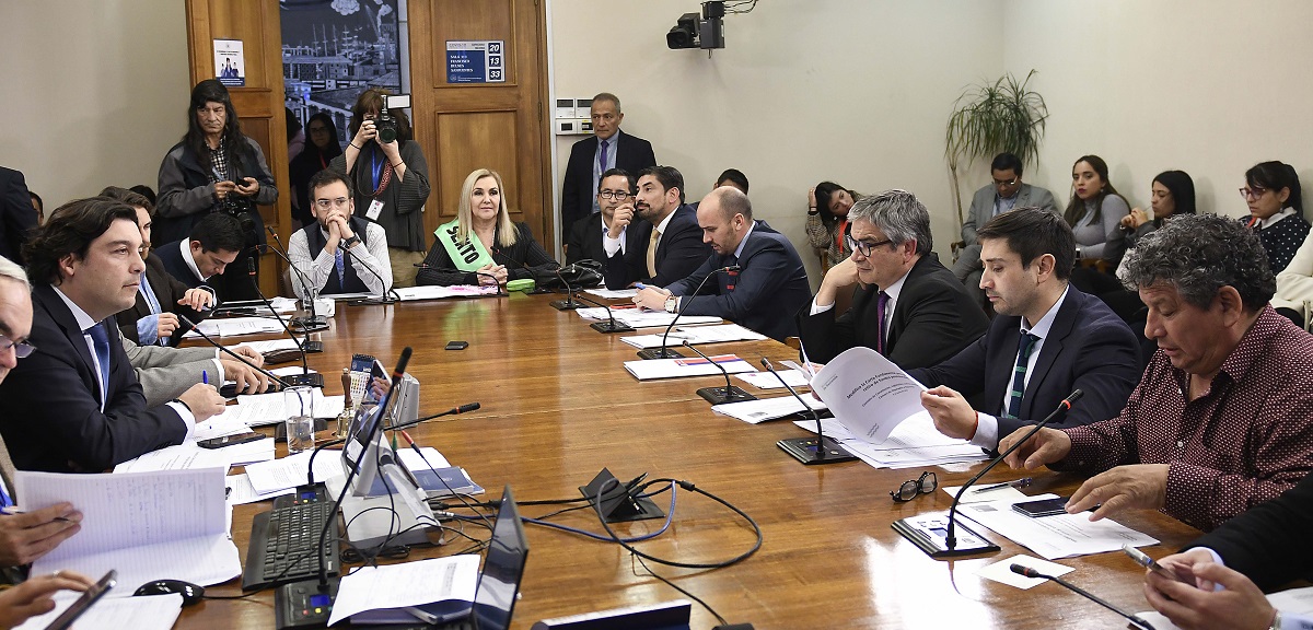 Sexto retiro de las AFP: Comisión de la Cámara rechazó en general el proyecto