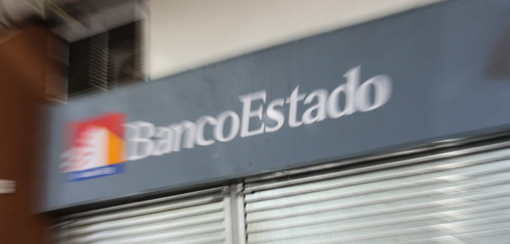 Reportan mega caída de los sistemas de BancoEstado: aplicación, sitio web y tarjetas presentan problemas