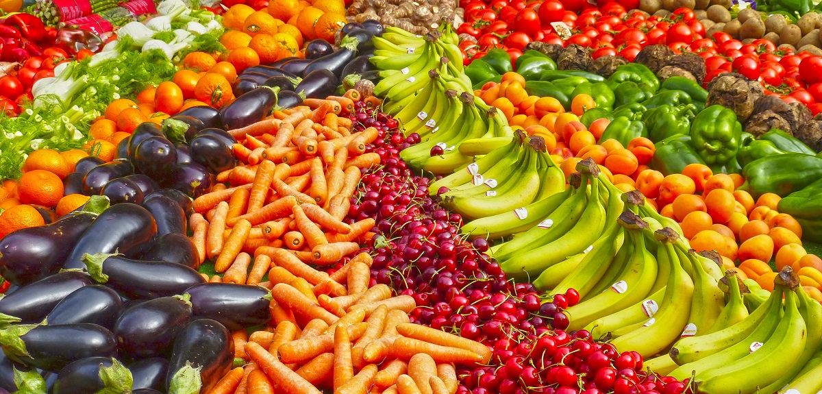 ¿Qué frutas y verduras no debemos olvidar consumir en la época invernal? Toma nota