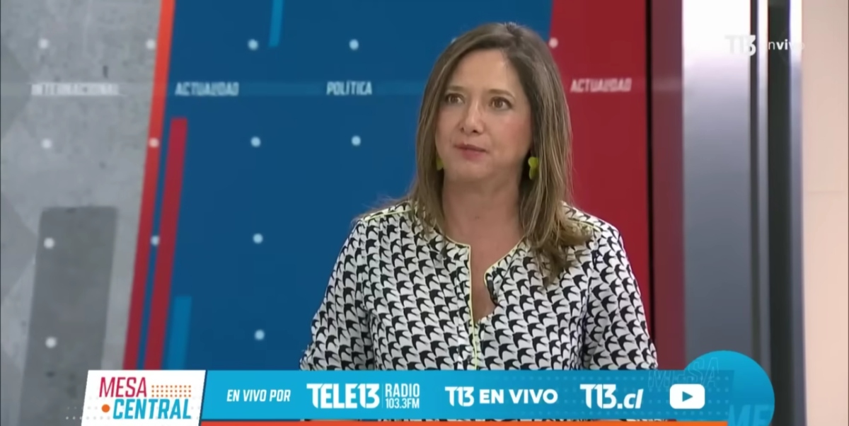 Mónica Pérez causa polémica por cómo se refiere a Pinochet