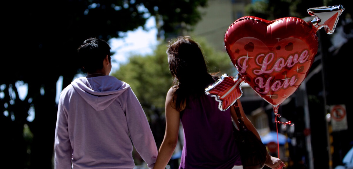 Enamorado total: hombre dedicó tierno mensaje a su novia mediante un aviso en Diario de La Serena