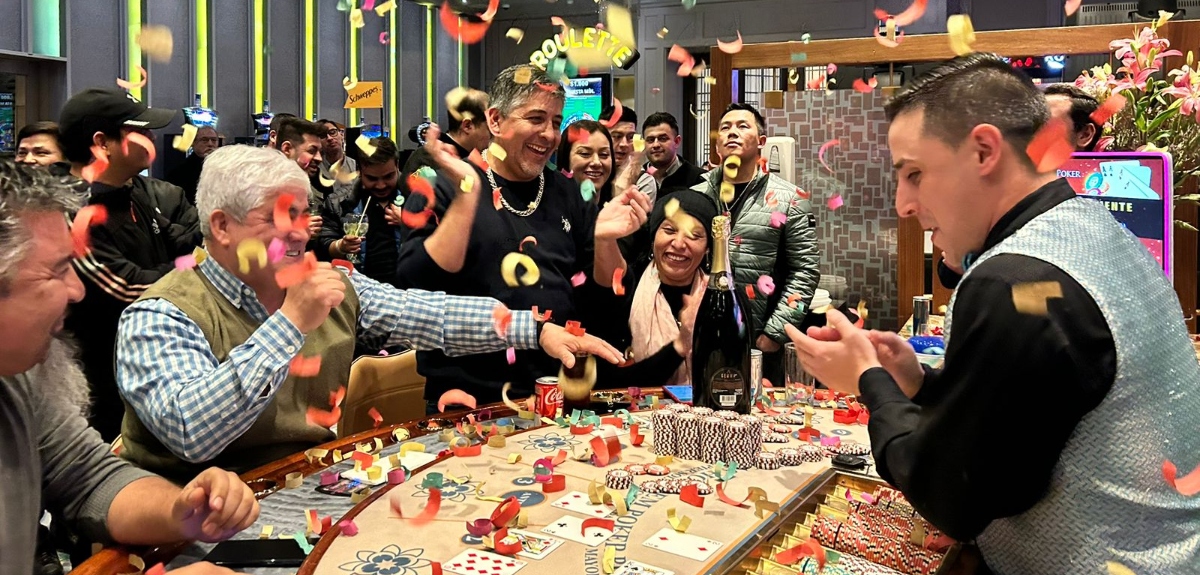 Chileno ganó más de $188 millones en el casino sin ver las cartas: jugó apuesta ciega en el Póker
