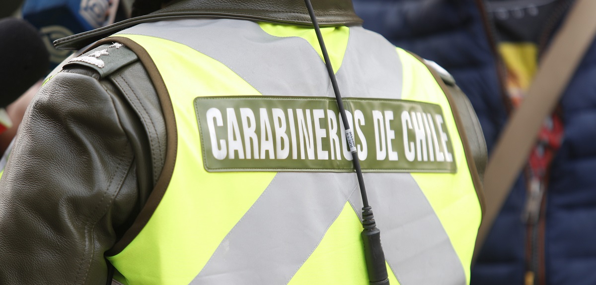 Carabineros son dados de baja tras ser sorprendidos bebiendo alcohol en comisaría de Graneros