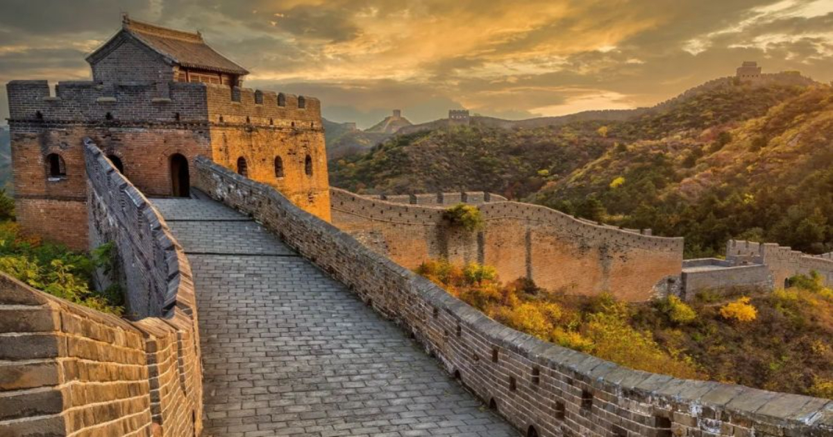 Trabajadores rompen Gran Muralla China