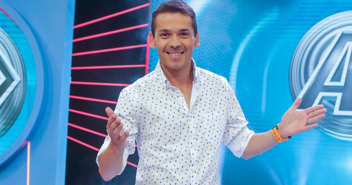 Gustavo Huerta se llenó de mensajes de cariño tras salida de TVN: "Una etapa de enorme aprendizaje"