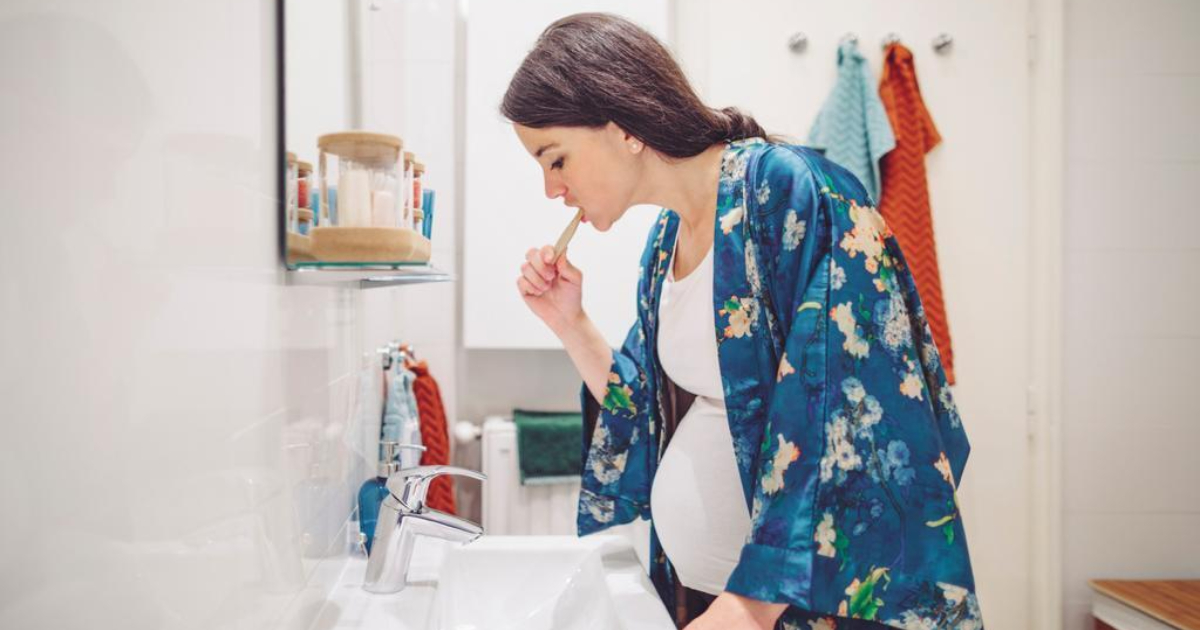 7 tips para cuidar la salud dental durante el embarazo y evitar riesgos en el bebé
