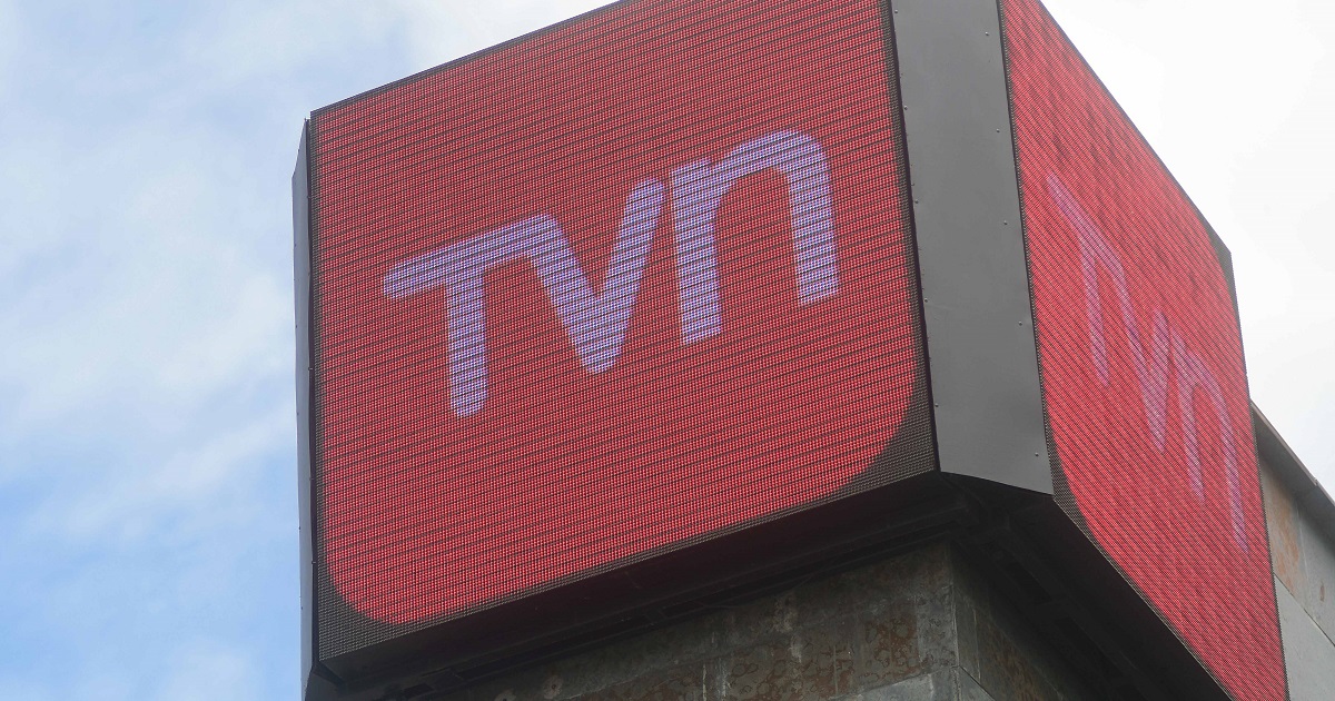 TVN fichó a periodista para Santiago 2023