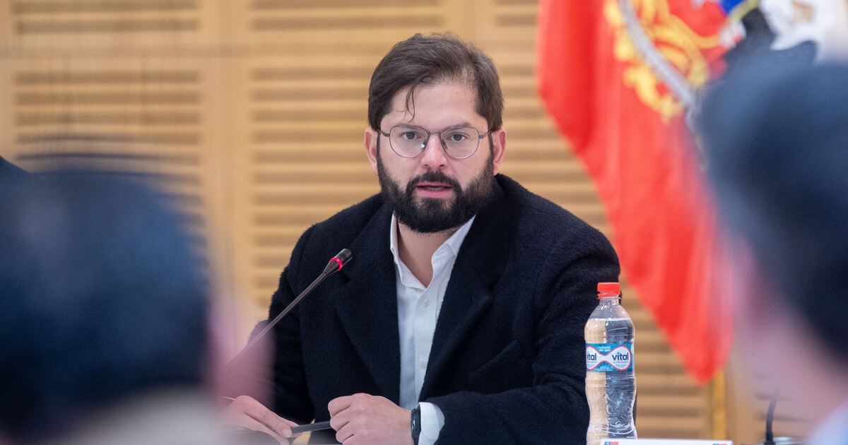 Gobierno por vuelo humanitario