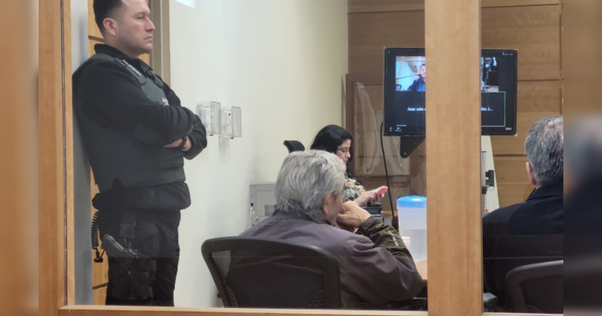 Bisnietas y nieto lo denunciaron por abuso: adulto mayor quedó en prisión preventiva en Punta Arenas