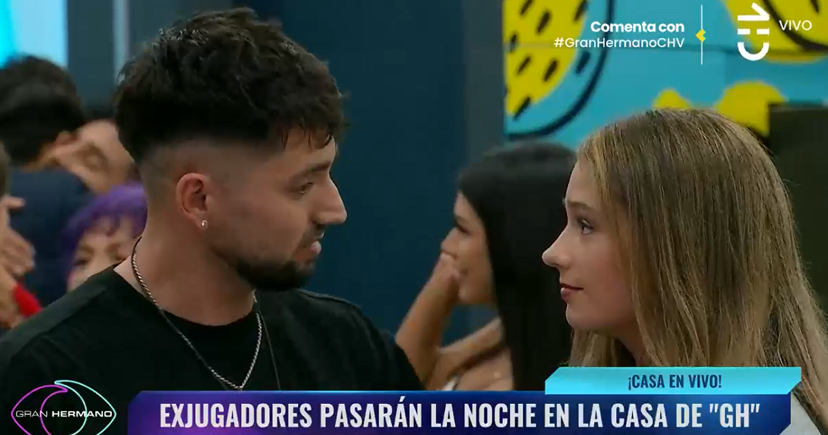 Bambino entró brevemente a Gran Hermano y enfrentó a Alessia: "Sácate las presiones"