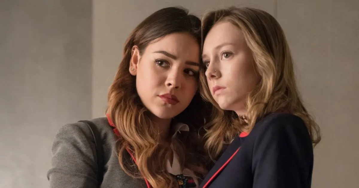 El reencuentro Élite de Danna Paola y Ester Expósito en fiesta Halloween: estos fueron sus disfraces