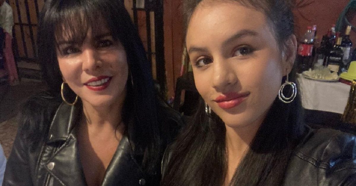 Hijas De Anita Alvarado Celebraron A Su Madre En Su Cumpleaños