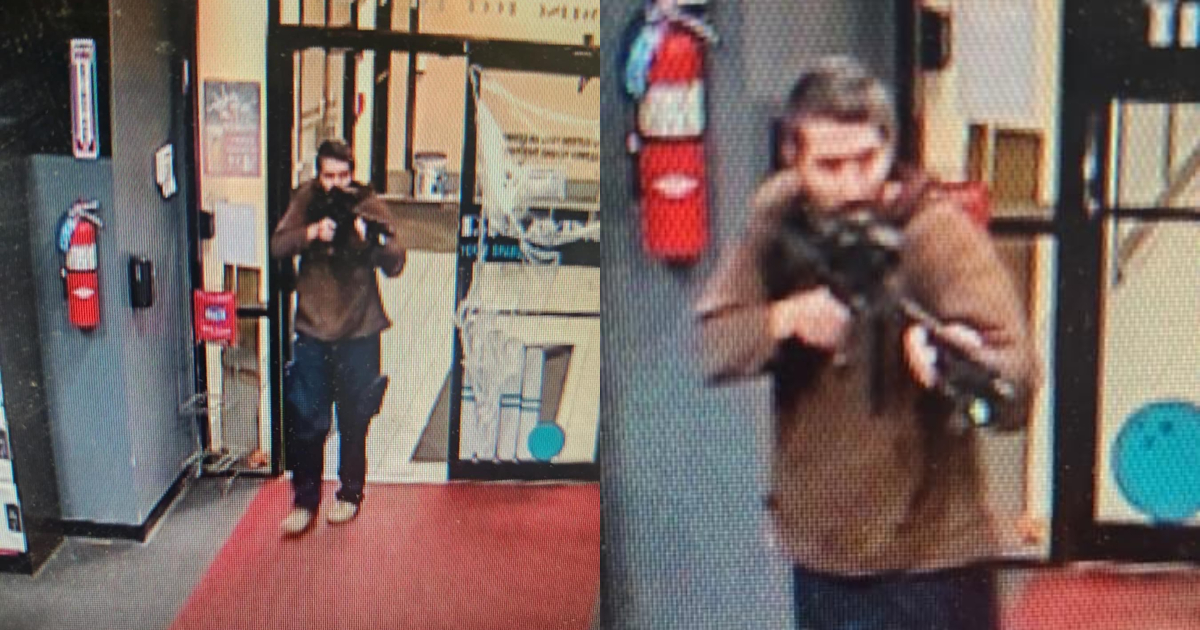 Al menos 16 muertos y cerca de 60 heridos deja tiroteo masivo en EEUU: sospechoso se dio a la fuga