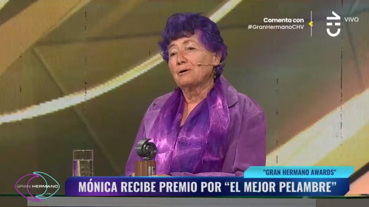 Mónica