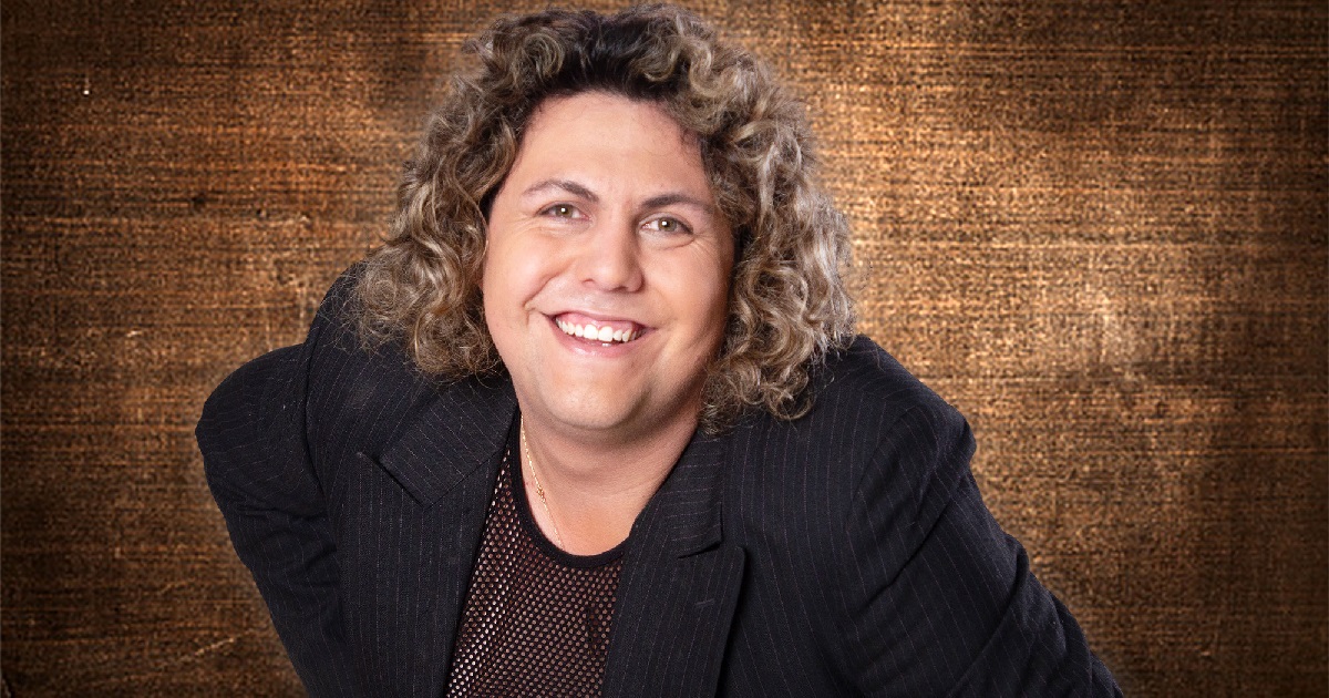 ¿Qué pasó con sus rizos? Simón de la Costa impactó con drástico cambio de look