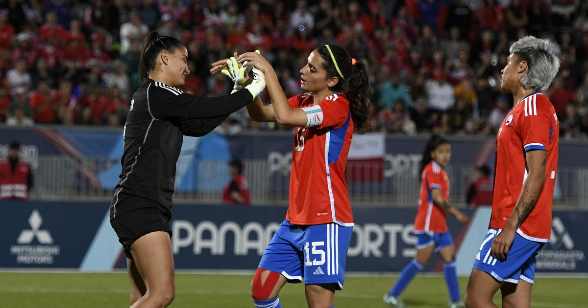 Coté Urrutia se llenó de elogios en la final de Santiago 2023 entre Chile y México