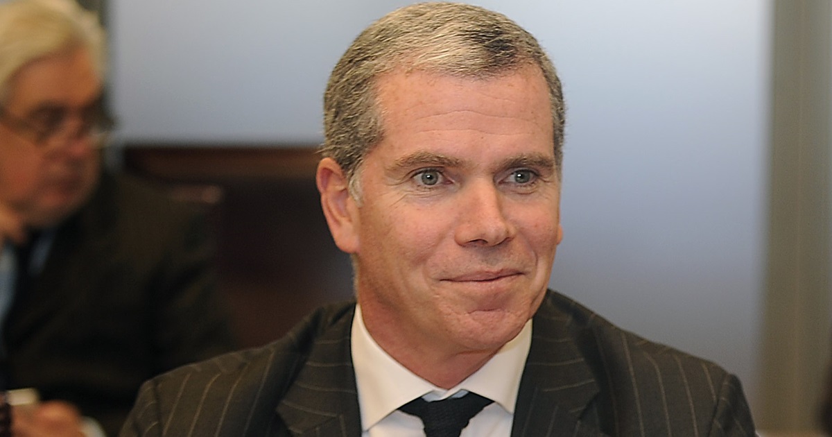 Exministro Felipe Bulnes fue formalizado: esta medida deberá acatar tras agredir a empresario