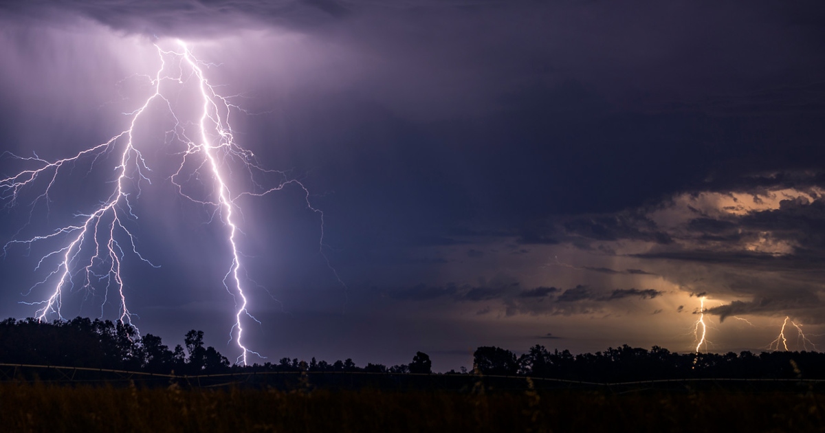 tormenta eléctrica en el país