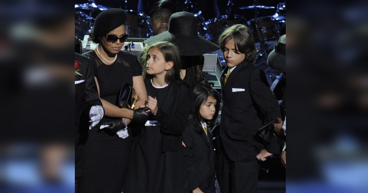 Hijos de Michael Jackson posaron en alfombra roja después de 12 años: así lucen Prince, Paris y Bigi