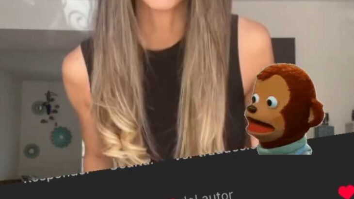 Karoll Román, polola de Pablo Herrera, reaccionó a parodia en El Antídoto