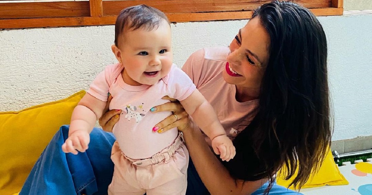 Yamna Lobos dejó en evidencia lo grande que está su hija: ya tiene tres años