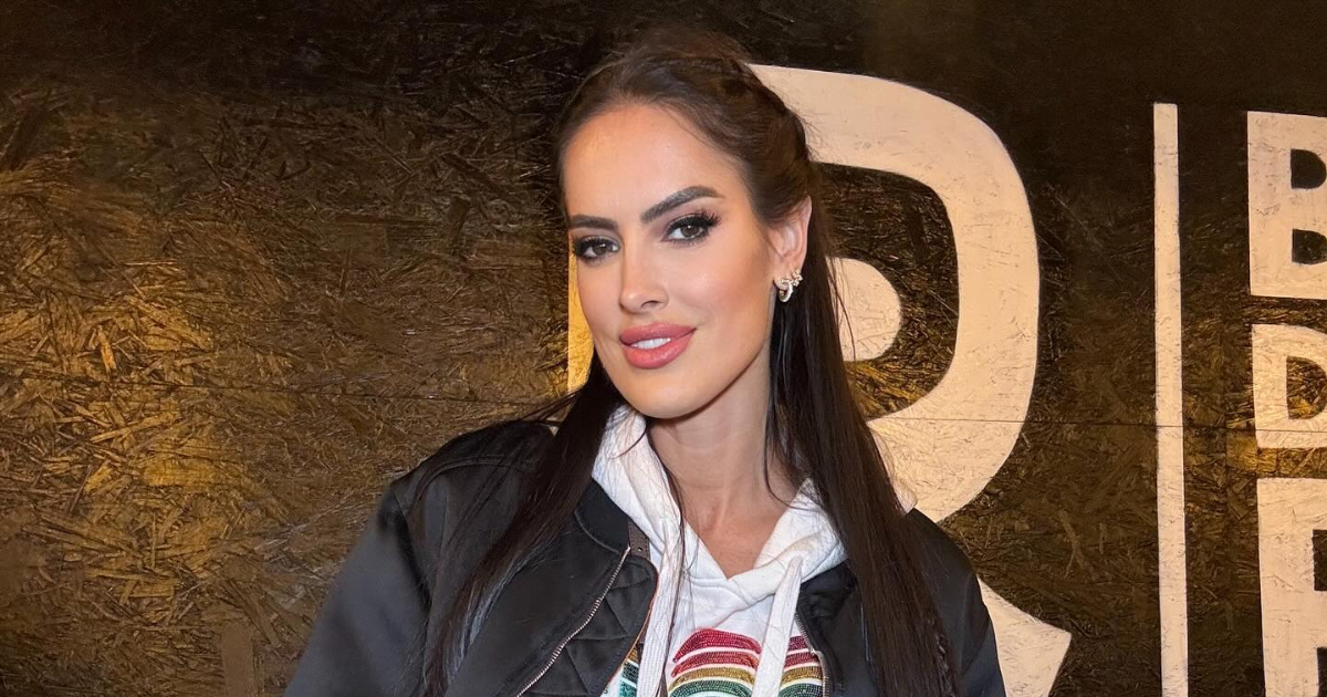 Adriana Barrientos reveló que sufrió acoso de un exchico reality: “El gallo no me quería soltar”