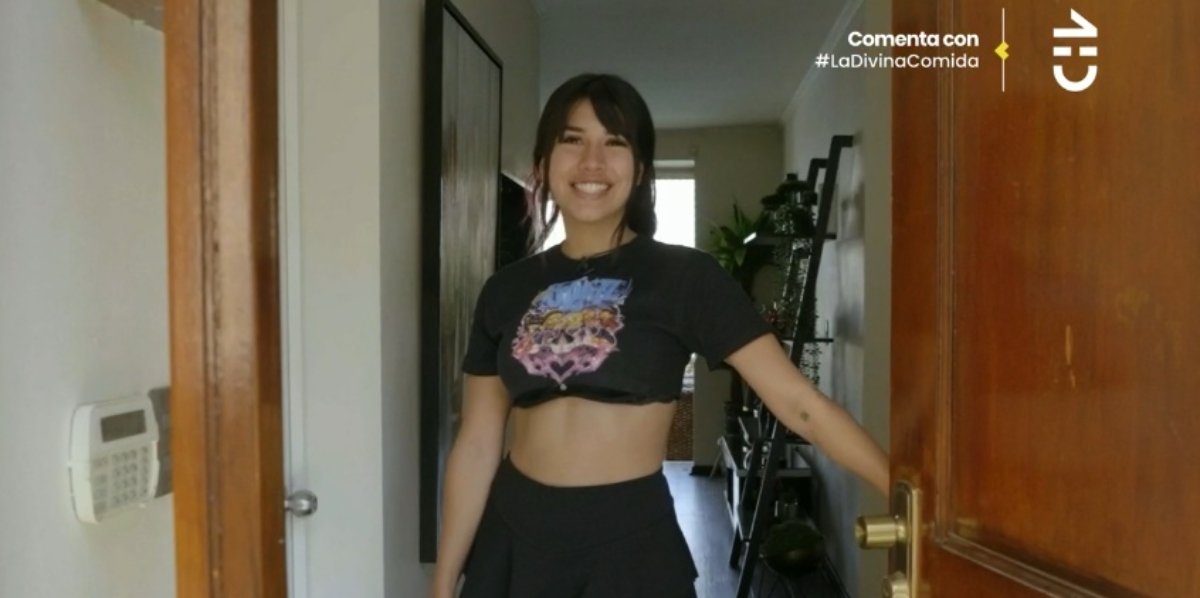 Eskarcita mostró inéditas fotos de su infancia en 'La Divina Comida': 