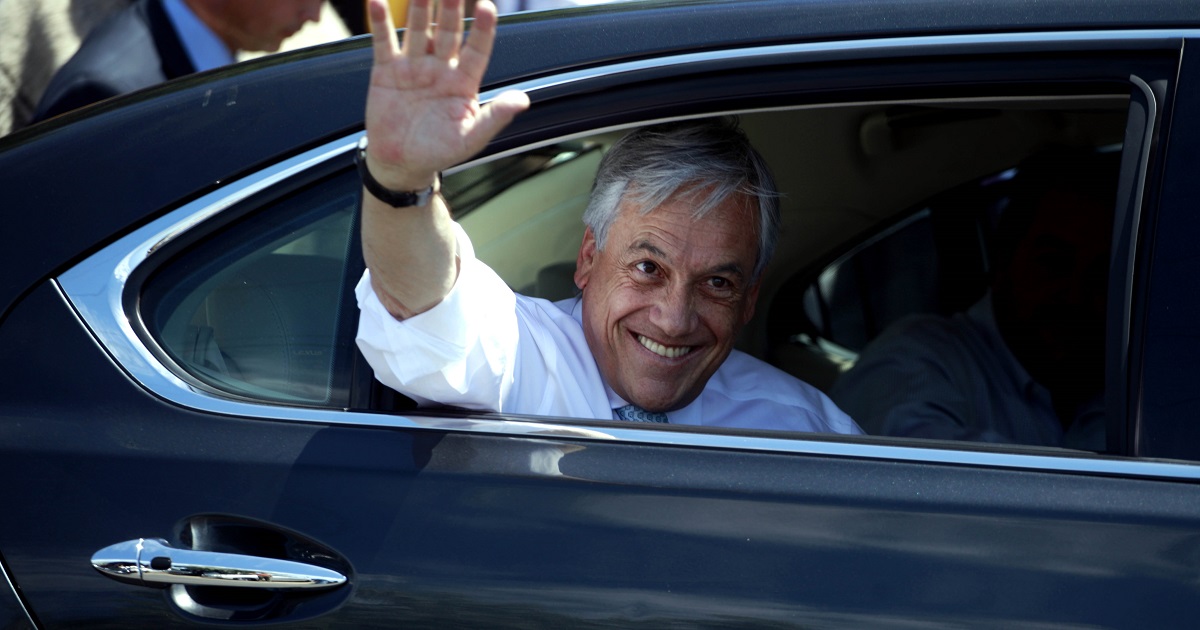Auto Lexus de expresidente Sebastián Piñera está en venta en Marketplace de Facebook
