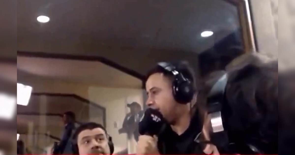 Trovador del Gol se llenó de críticas por lapsus en partido de la U