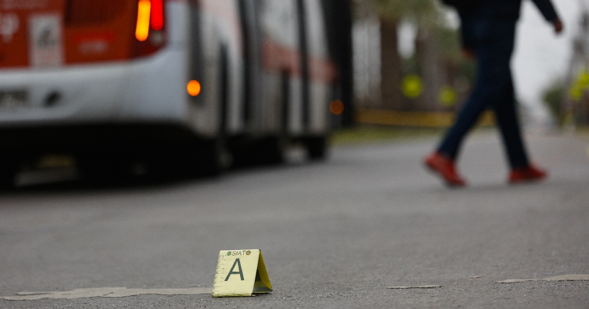 adulto mayor falleció atropellado en San Bernardo por accidente de auto y bus RED