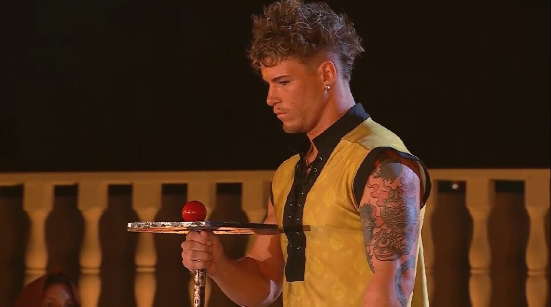 Rai derrotó a Austin en el Círculo de fuego de Ganar o Servir