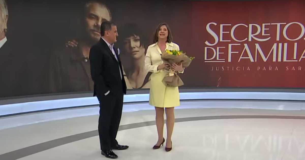 Mónica Pérez recibió especial sorpresa en su último día en T13 Central: “Me emocionaron de verdad”