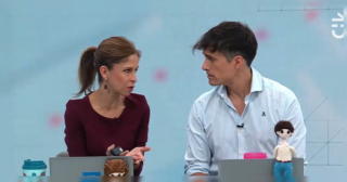 Karina Álvarez y Roberto Cox protagonizaron áspero cruce en CHV Noticias: “¿Puedo terminar la idea?”