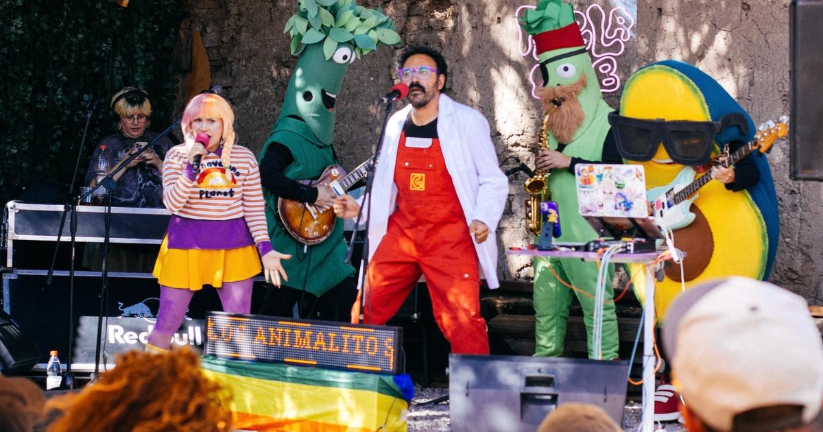 Los Frutantes