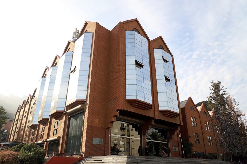 canal más valorado por los chilenos según estudio Cadem