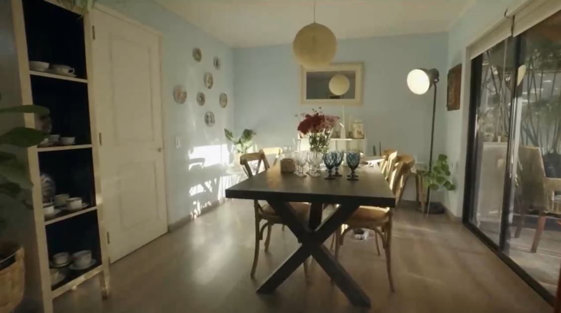 Denisse Malebrán mostró su nueva casa en La Divina Comida: destacó con especial colección decorativa
