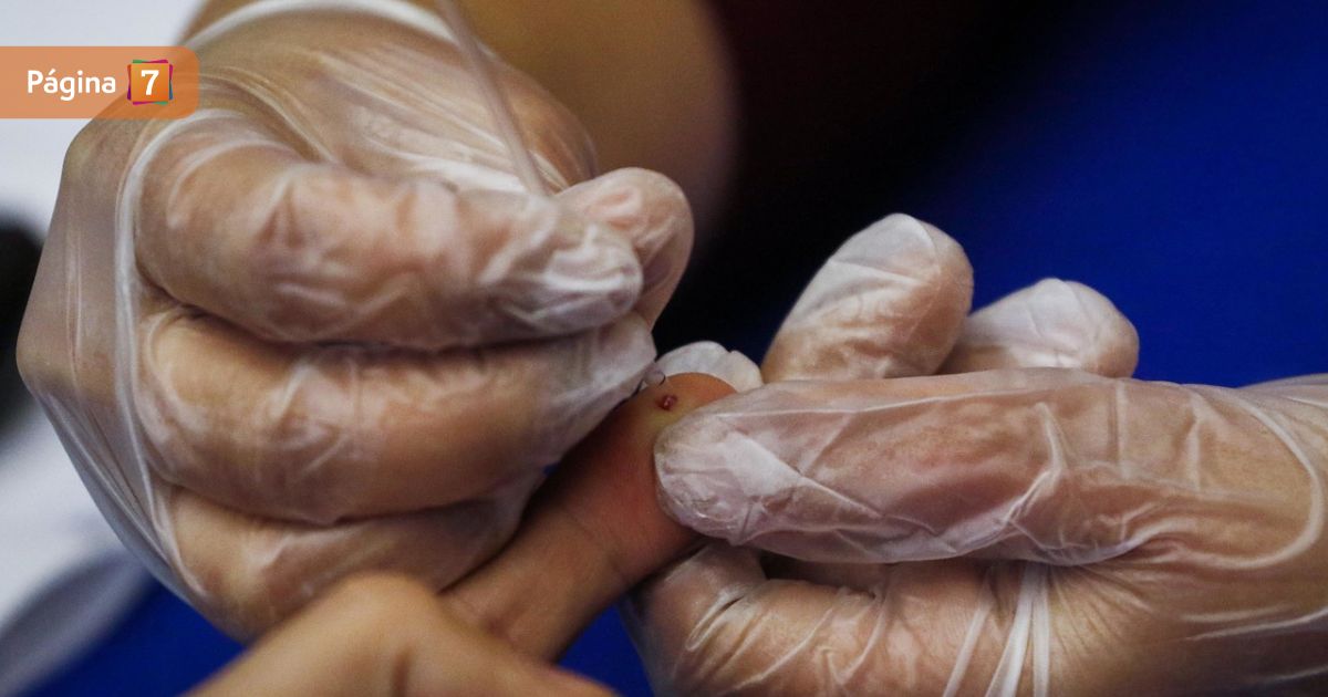 Funcionario acusa que difundieron su test VIH