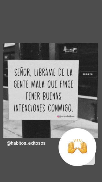 enigmático mensaje de Carla Jara