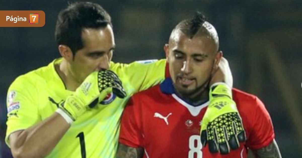 Arturo Vidal se despide de Claudio Bravo