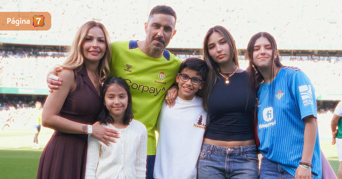 Carla Pardo dedicó sentido mensaje a Claudio Bravo tras anuncio de su retiro: "Estoy orgullosa"