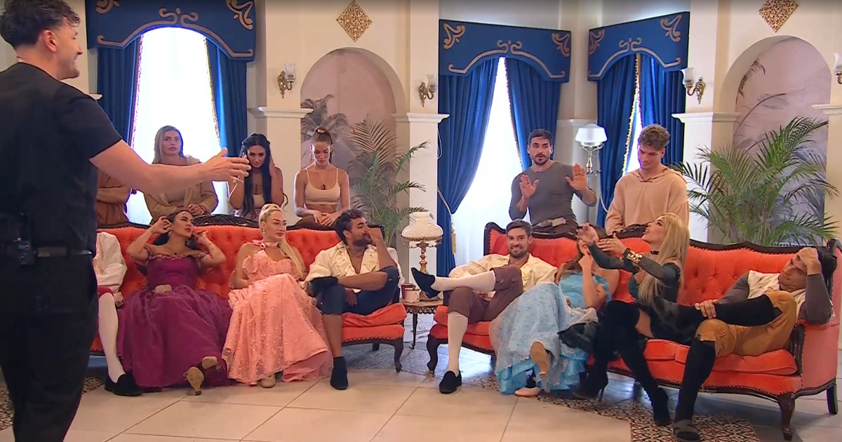 Oriana Marzoli colmó a Pamela Díaz y Pangal en Ganar o Servir: abandonaron abruptamente actividad 