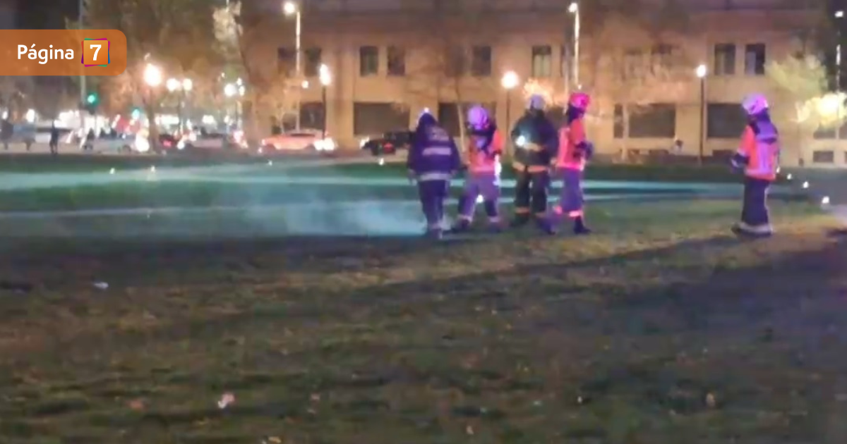 Hombre se prendió fuego frente a La Moneda causó impacto en transeúntes