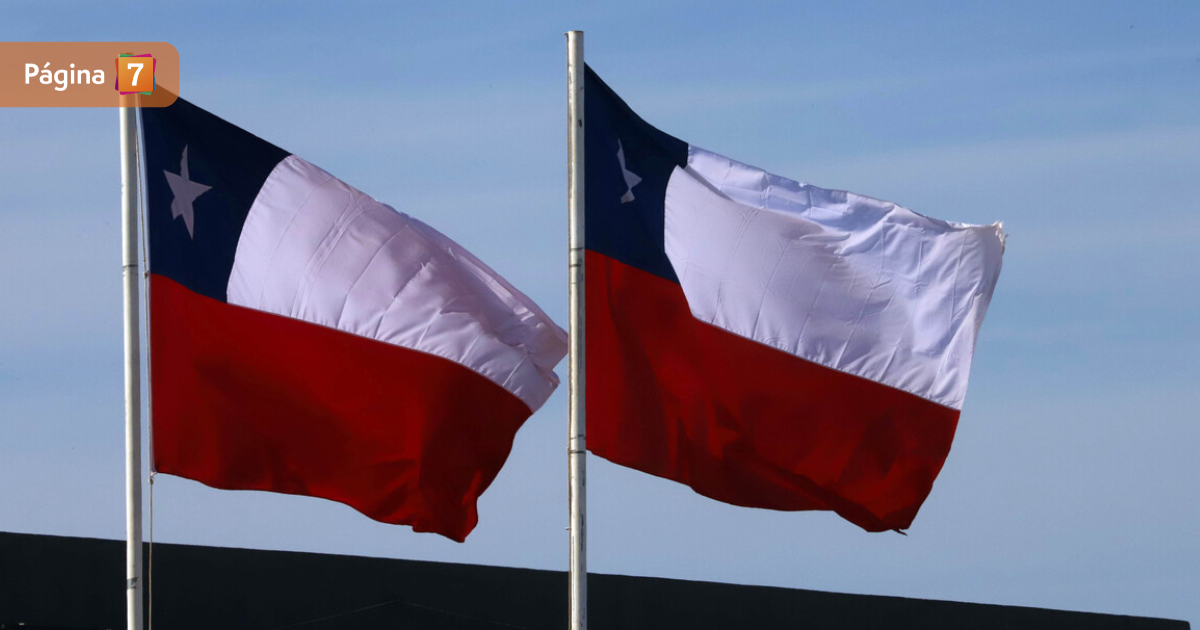 Izar la bandera en Fiestas Patrias