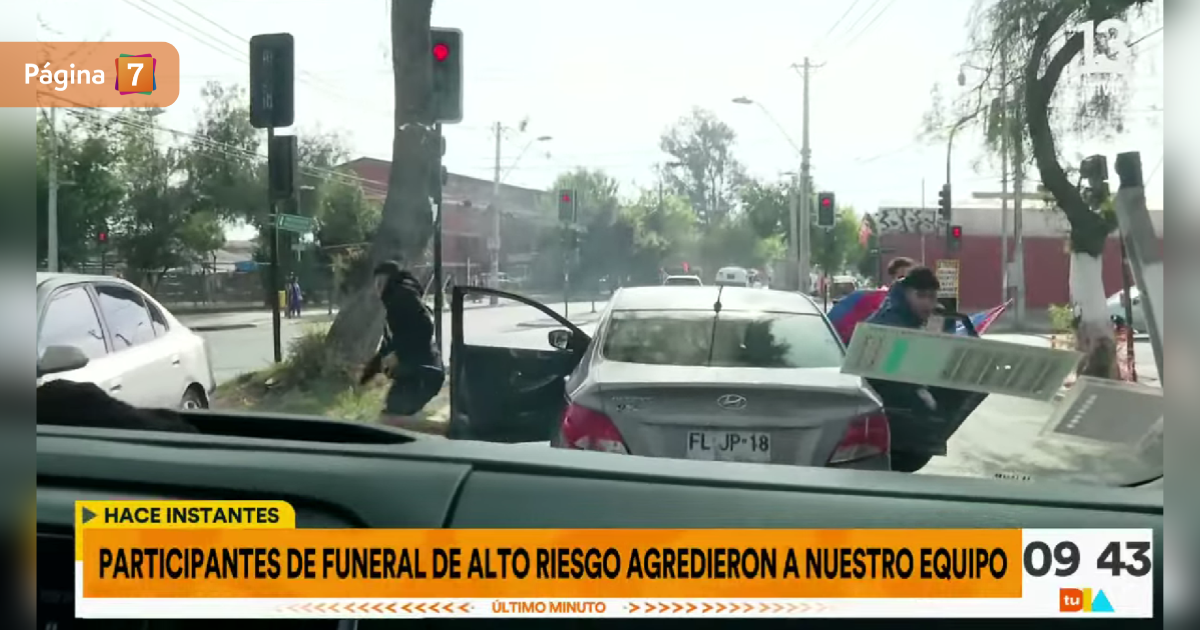 "¡Retrocede, retrocede!": equipo de 'Tu Día' fue agredido durante funeral de barista de la 'U'