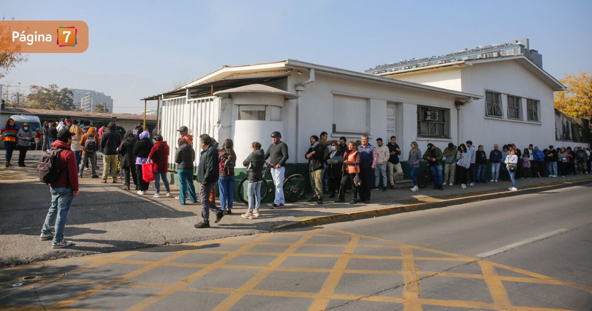 Filas en comisaría durante elecciones