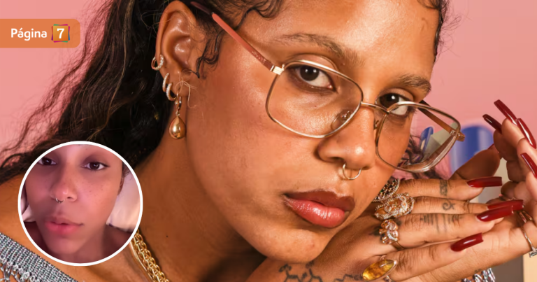 Así respondió Tokischa a mujer que la envió a realizarse un aumento mamario: 